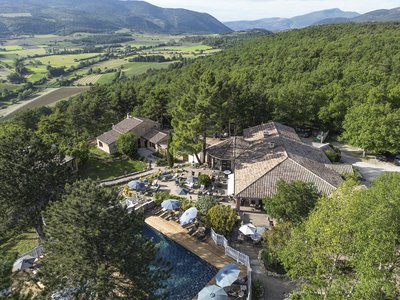 Domaine du Val de Sault situé en pleine nature