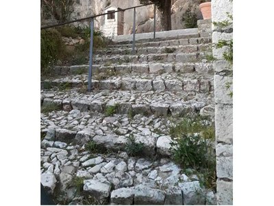 Montée de l'église