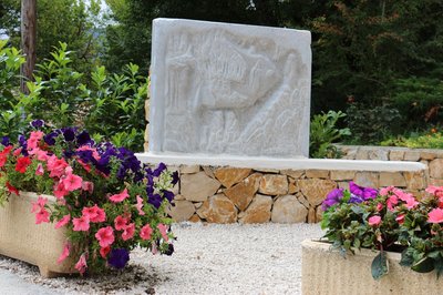 Sculpture fleurie