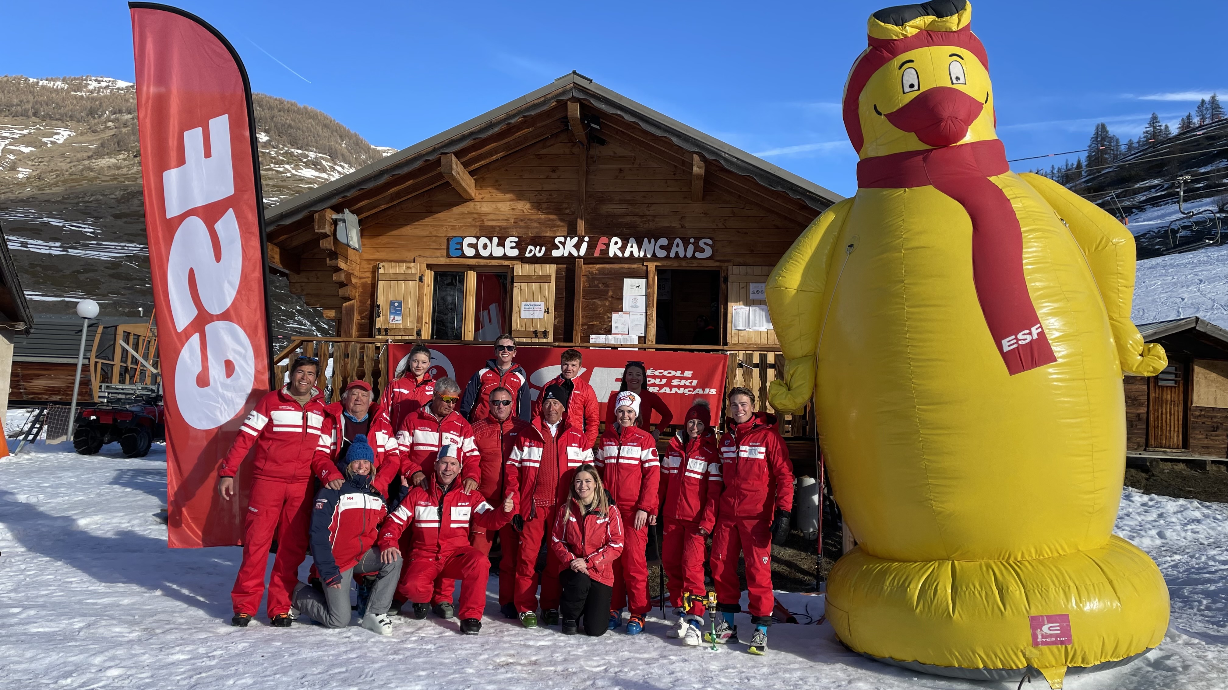 ESF Abriès - Les moniteurs, monitrices et Piou Piou !