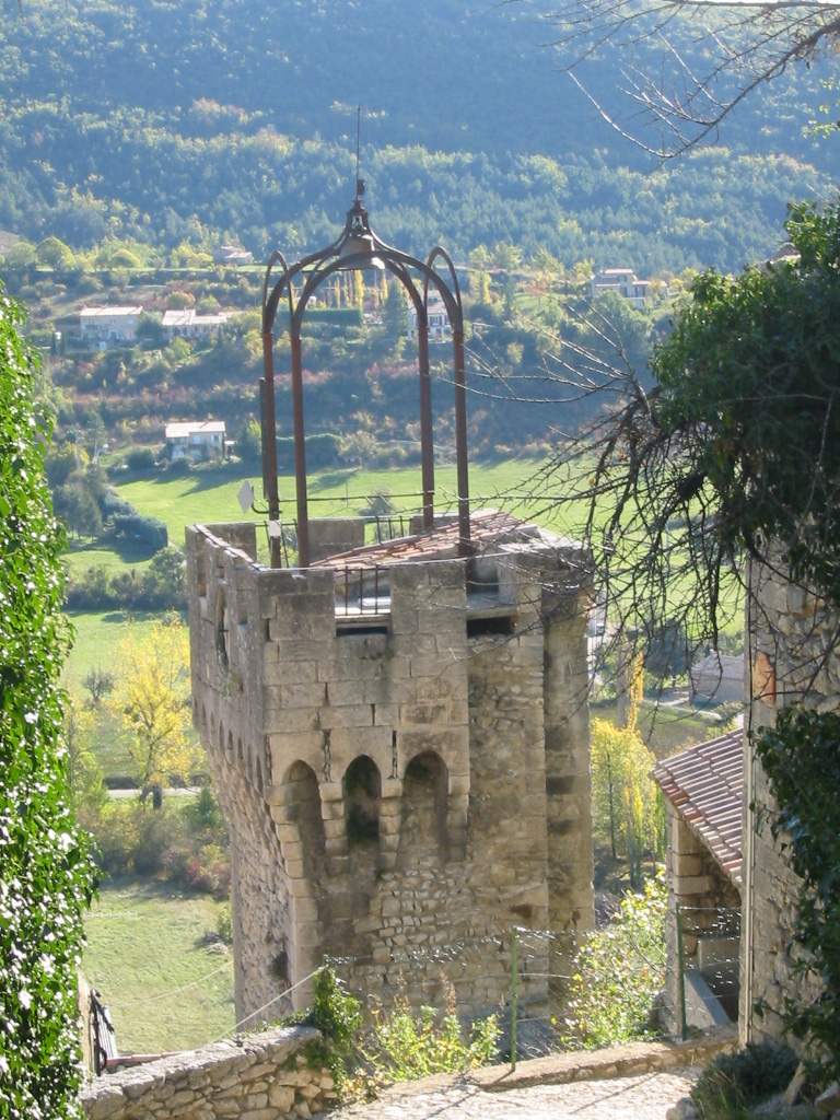 vue de la descente du château
