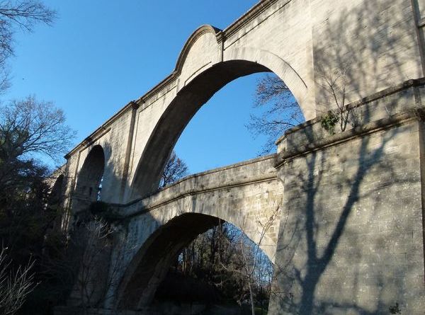 Aqueduc Carpentras