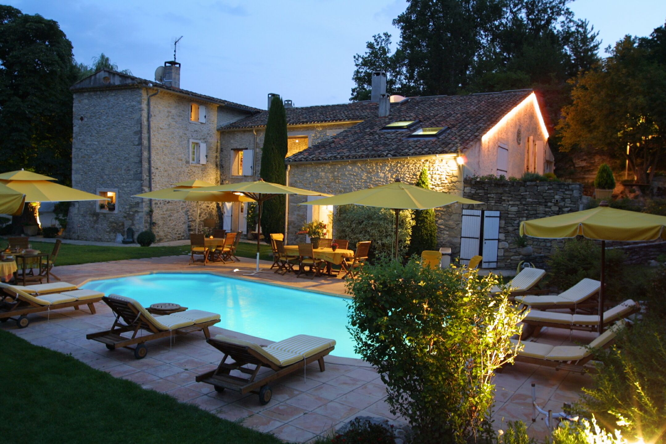 La campagne st lazare vue nuit