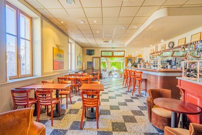 Bistro Les Poulivets_Oppède