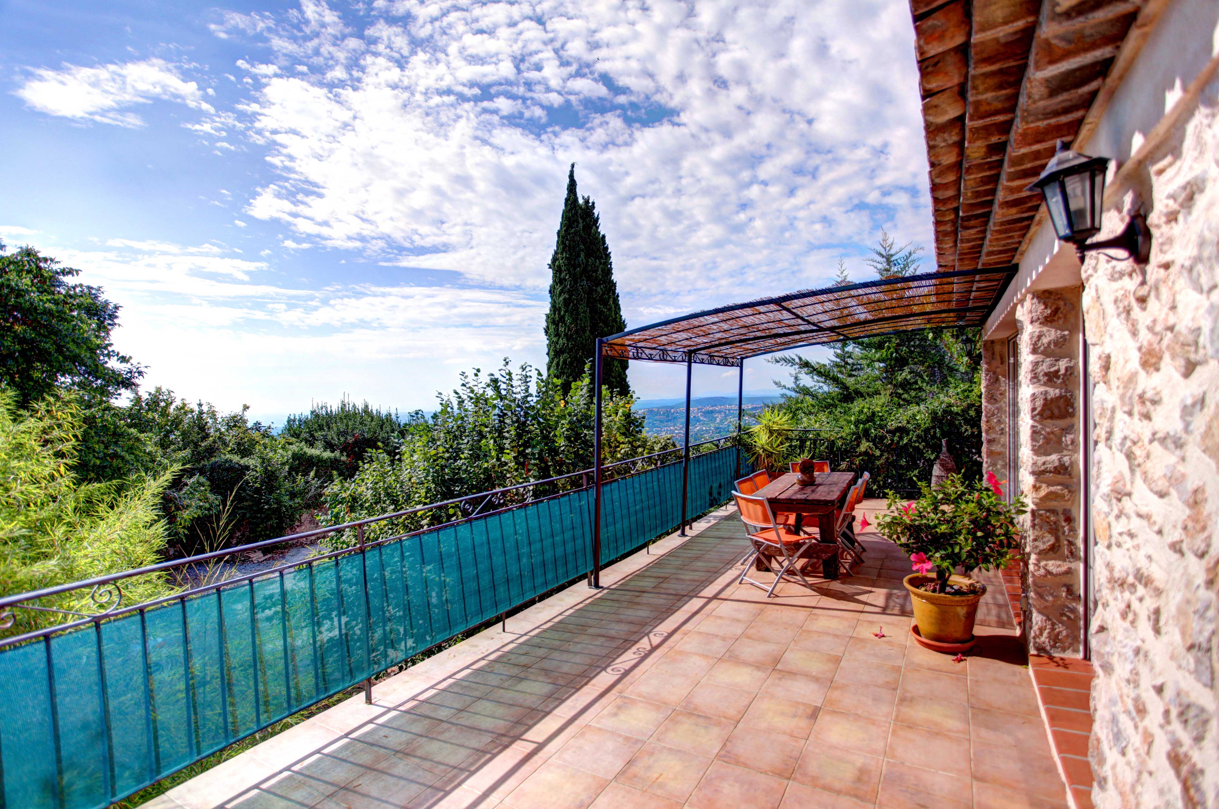 terrasse ouest.jpg
