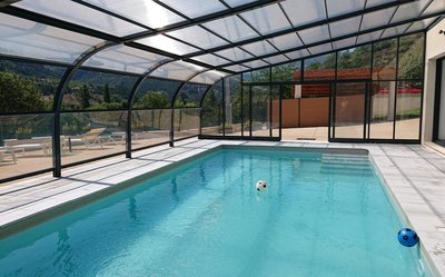 Piscine à partager