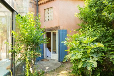 Chez Claire
