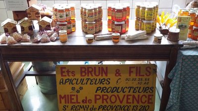 Le_Rucher_des_Alpilles