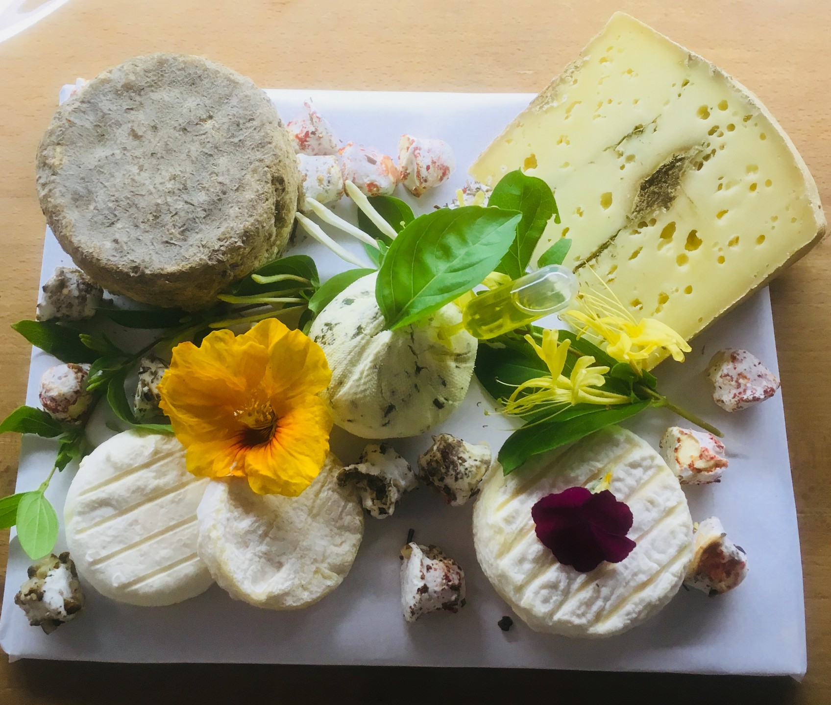 Fromagerie_Roumanille_plateau_fromages