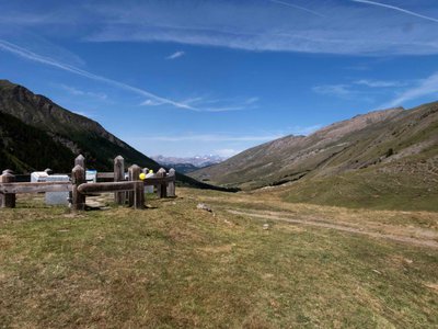 Vue sur l'ancien canal irrigation de Rouchas Frach allant jusqu'à Fontgillarde en 2019.