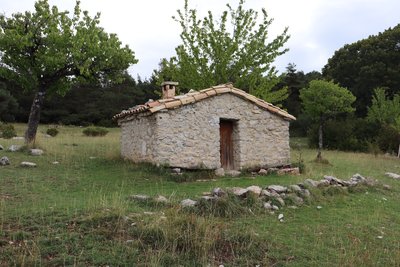 Le Cabanon Laugier, Montauban-sur-l'Ouvèze