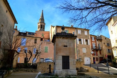 Fontaine citerne de l'Hospice