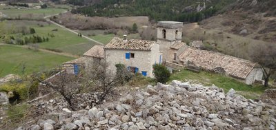 Vue de Reilhanette depuis les hauteurs