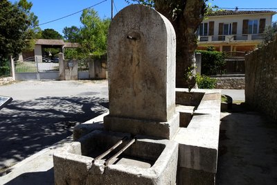La fontaine lavoir