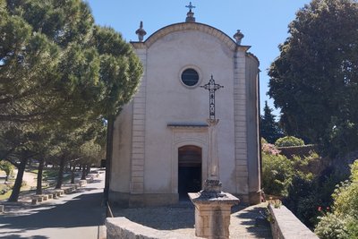 Église Saint-Maurice et sa Croix de la Mission