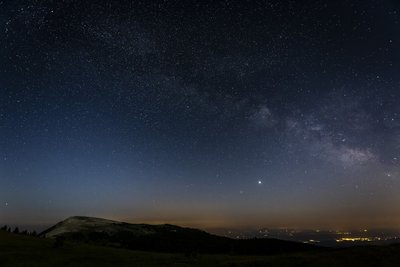 Ciel nocturne des crêtes de Lure