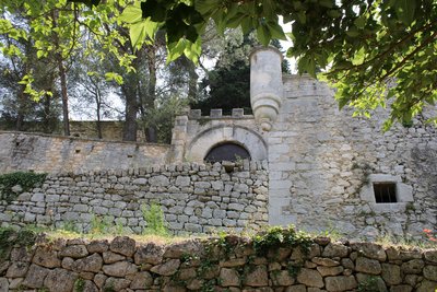Remparts d'Oppède-le-Vieux