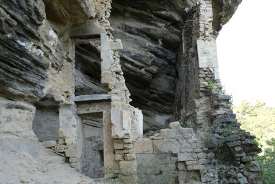Logis troglodyte (privé, merci de ne pas pénétrer !)