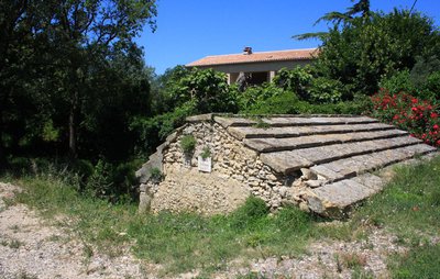 Fontaine Gilouse avant rénovation
