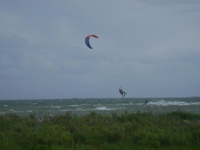Envolée de kite à Carteau