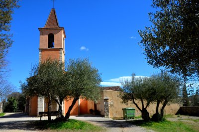 L'église paroissiale Saint-Etienne