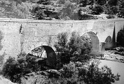 Le Pont Coupé est un Pont Noyé
