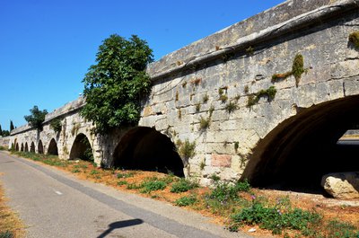 Aqueduc du pont de Crau