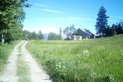 Mikéou depuis le piste