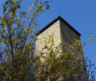 Tour carrée de Saint-Clément