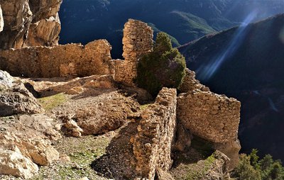 Forteresse d'Aiglun