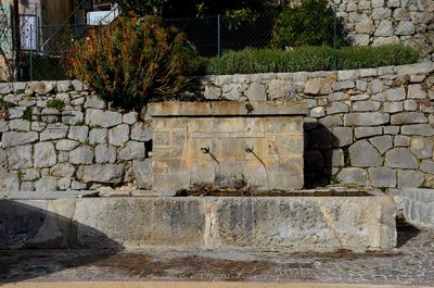 La fontaine sous la Mairie