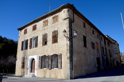 Le château auberge