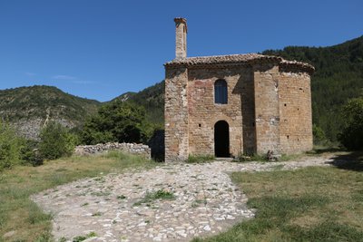 Chapelle Saint-Cyrice et sa calade