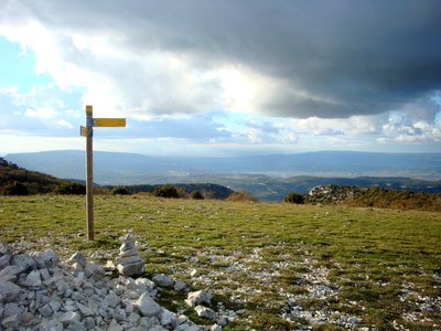 Pelat de Buoux (902 m)