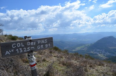 Vallée du Rosanais et la Montagne du Risou depuis le Col des Pins © Pauline Amberg - PNR des Baronnies Provençales