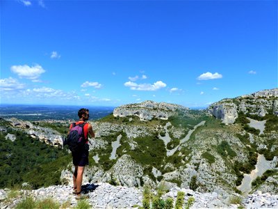 Face au vallon de Valrugues