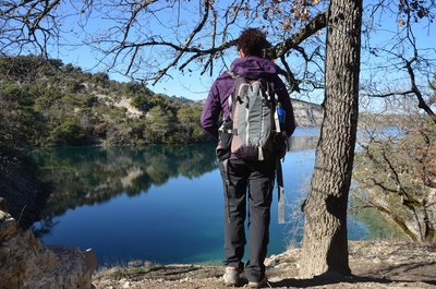 Sur les berges du lac