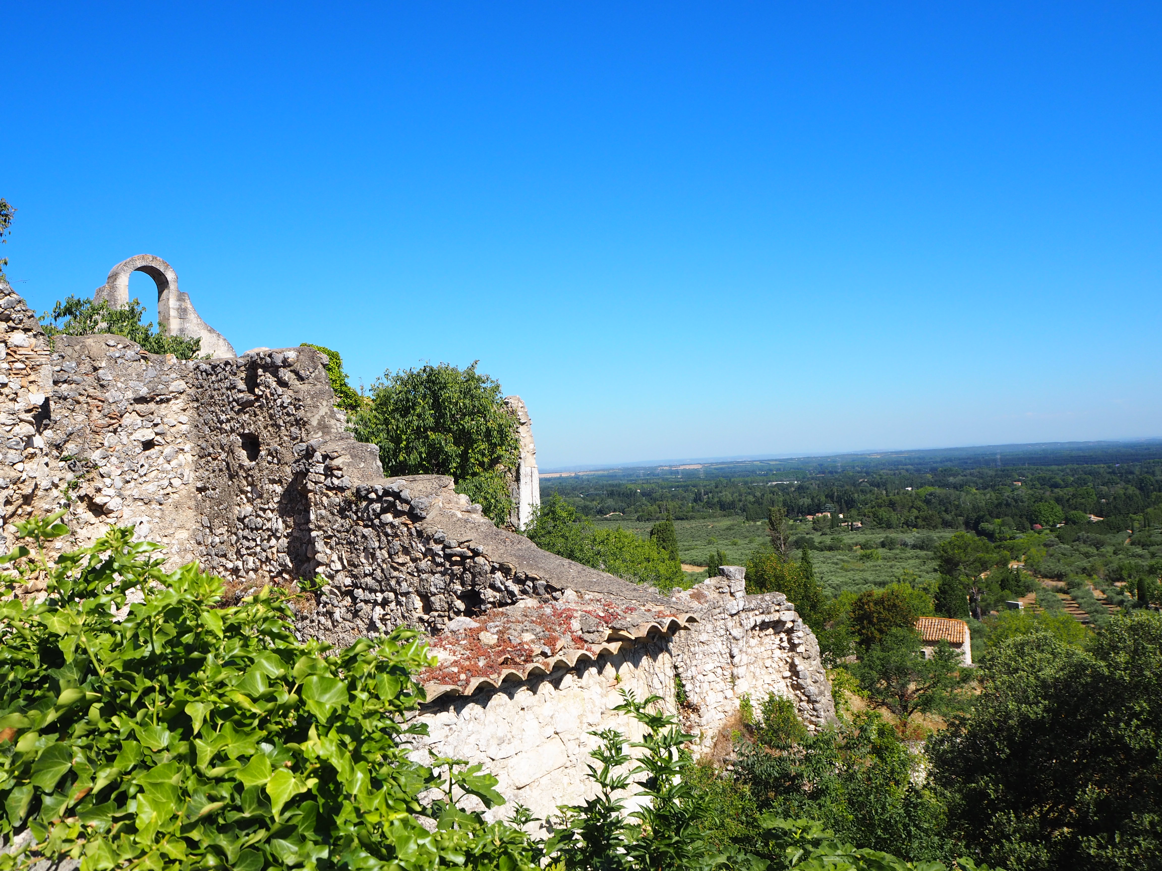 Vue sur la plaine depuis l’ancienne église Saint-Laurent